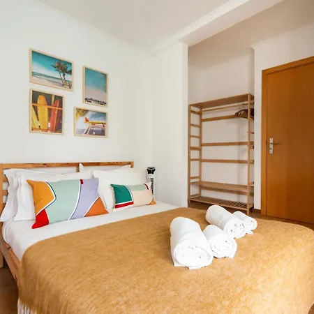 Apartamento With A Cozy Private Terrace Specially At Night