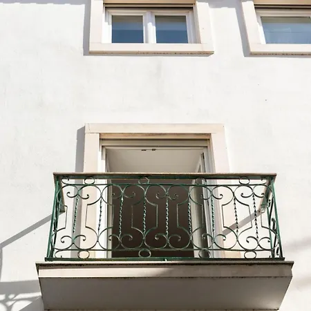 With A Cozy Private Terrace Specially At Night Apartment *