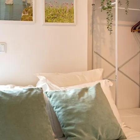 With A Cozy Private Terrace Specially At Night Apartmán Lisboa